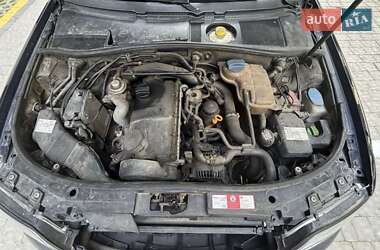 Седан Audi A6 2001 в 