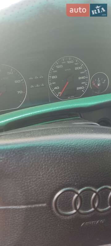 Седан Audi A6 1995 в Виннице