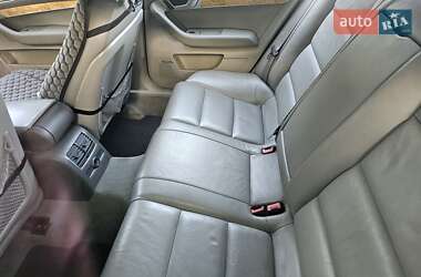 Седан Audi A6 2004 в 