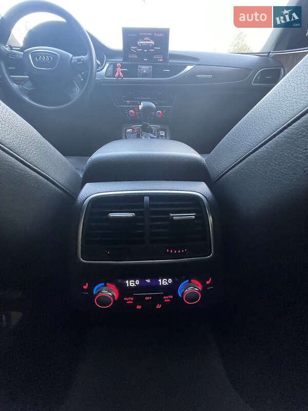 Седан Audi A6 2014 в Киеве