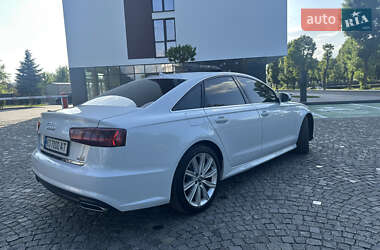 Седан Audi A6 2016 в 