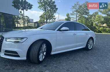 Седан Audi A6 2016 в 