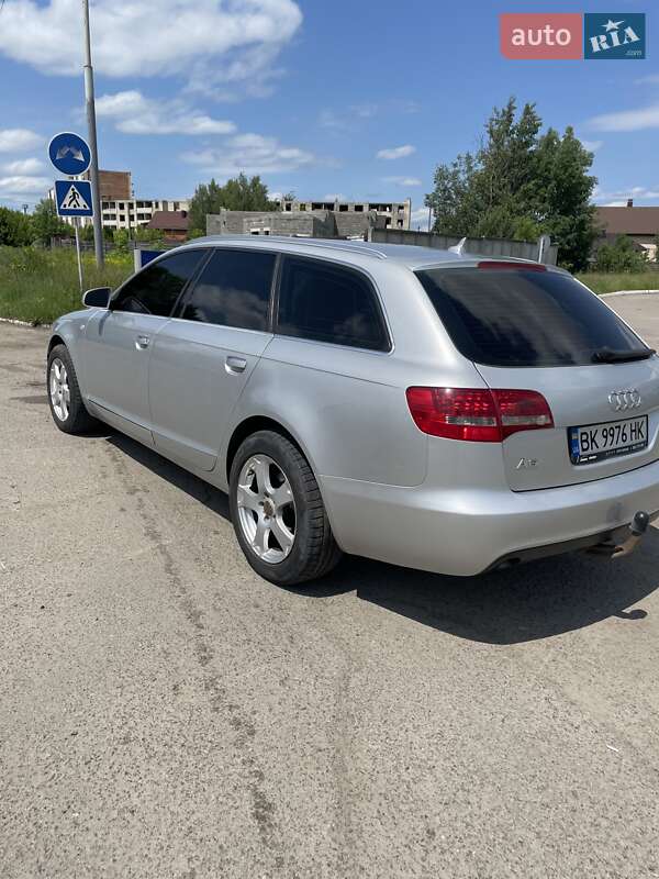 Универсал Audi A6 2005 в Костополе