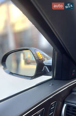 Седан Audi A6 2012 в 