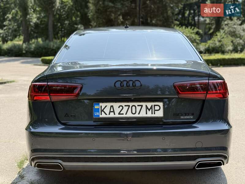 Седан Audi A6 2015 в Киеве