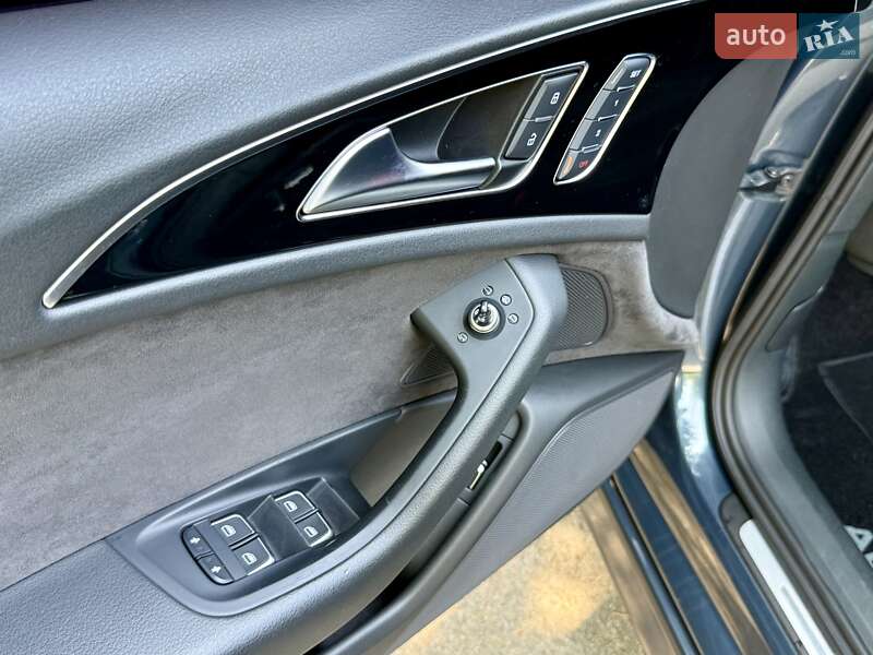 Седан Audi A6 2015 в Киеве