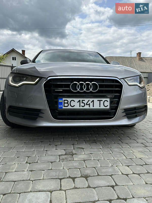 Седан Audi A6 2012 в Добросині
