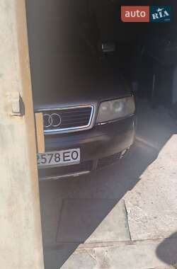 Универсал Audi A6 2002 в 