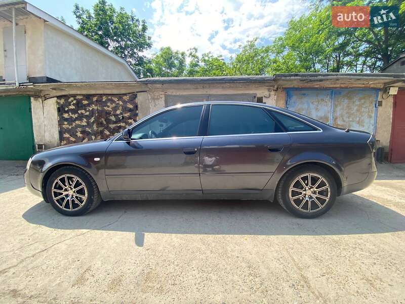 Седан Audi A6 2000 в Новоднестровске