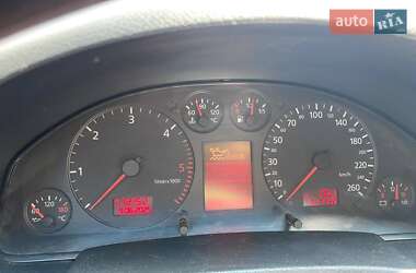 Седан Audi A6 2000 в 