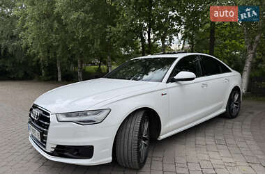 Седан Audi A6 2015 в 