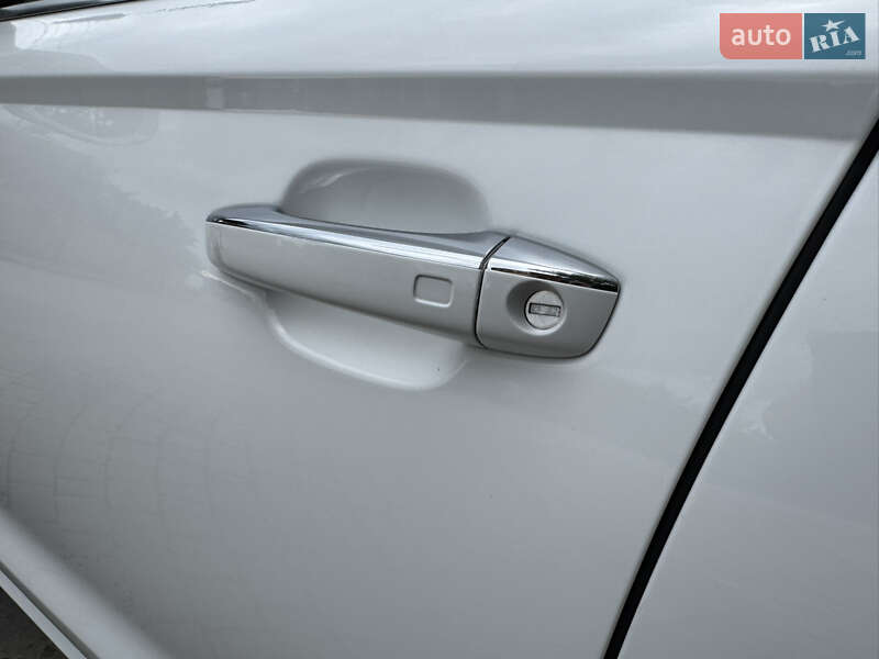 Седан Audi A6 2015 в Івано-Франківську