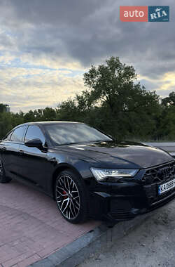Седан Audi A6 2022 в 
