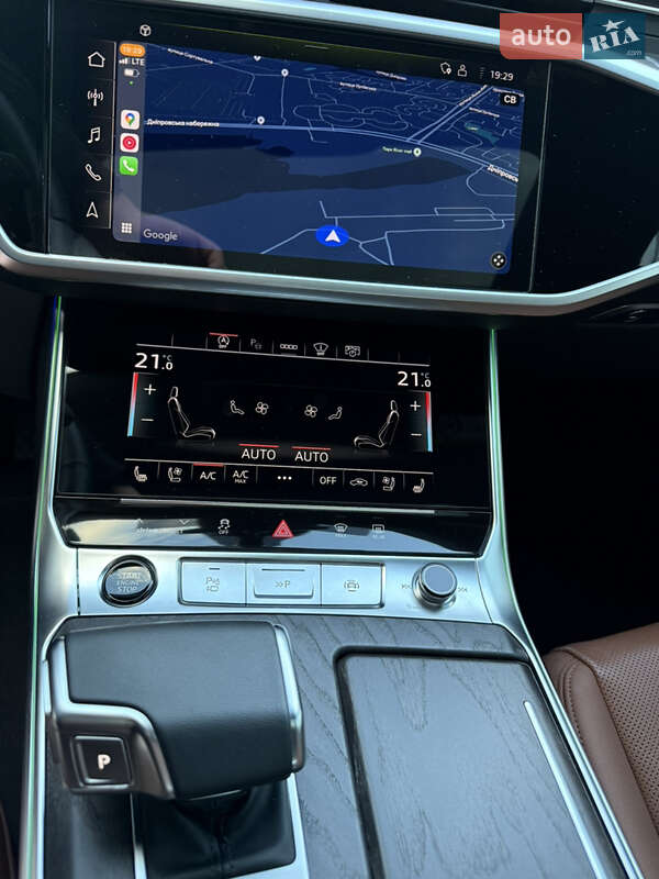 Седан Audi A6 2022 в Киеве