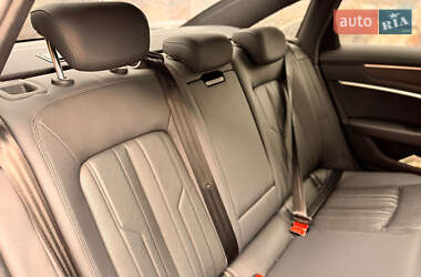 Седан Audi A6 2019 в 