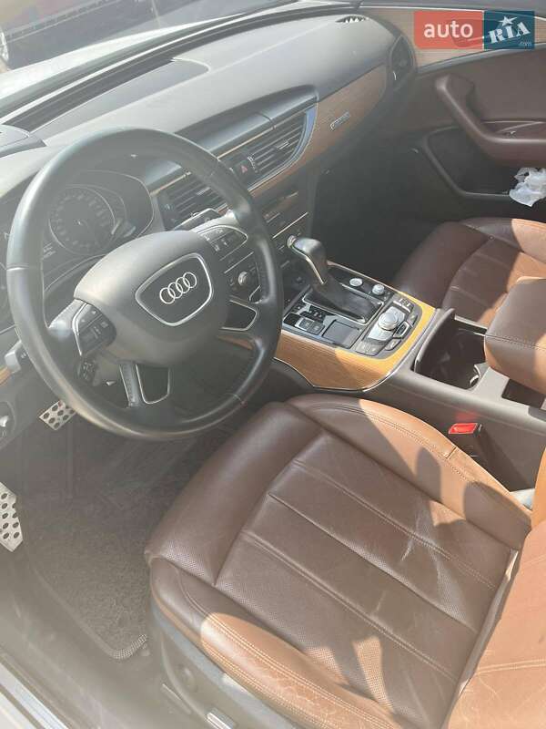 Седан Audi A6 2015 в Киеве