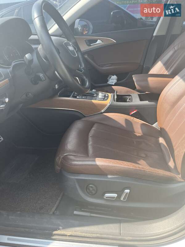 Седан Audi A6 2015 в Киеве