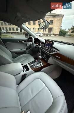 Седан Audi A6 2014 в 
