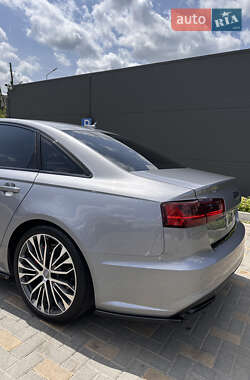Седан Audi A6 2017 в 
