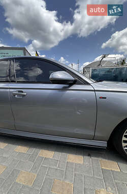 Седан Audi A6 2017 в 