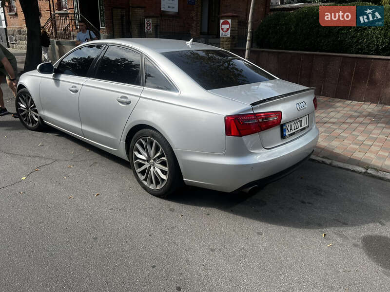 Седан Audi A6 2013 в Киеве
