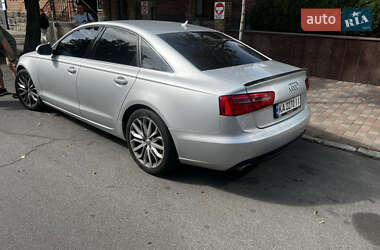 Седан Audi A6 2013 в 