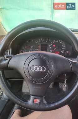 Седан Audi A6 1999 в 