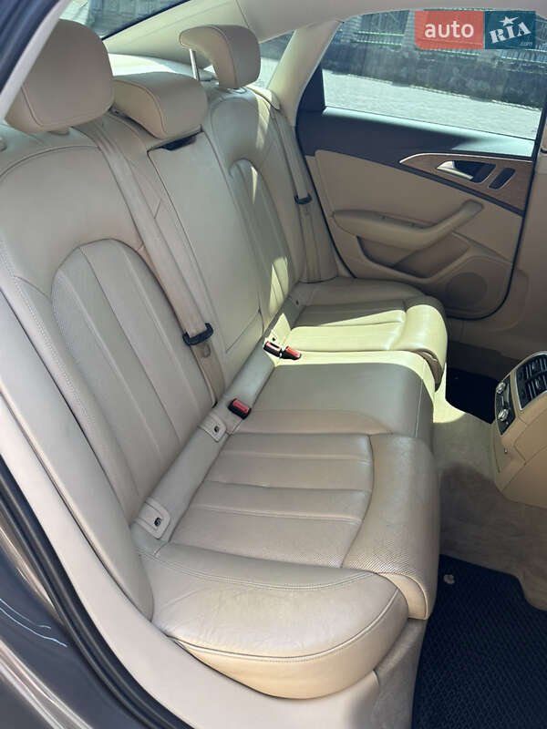 Седан Audi A6 2012 в Володимирці