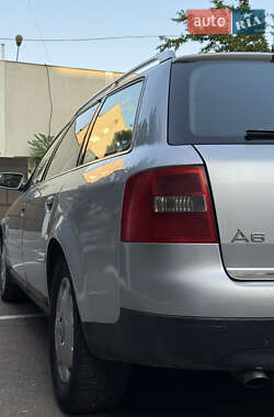 Универсал Audi A6 2001 в 