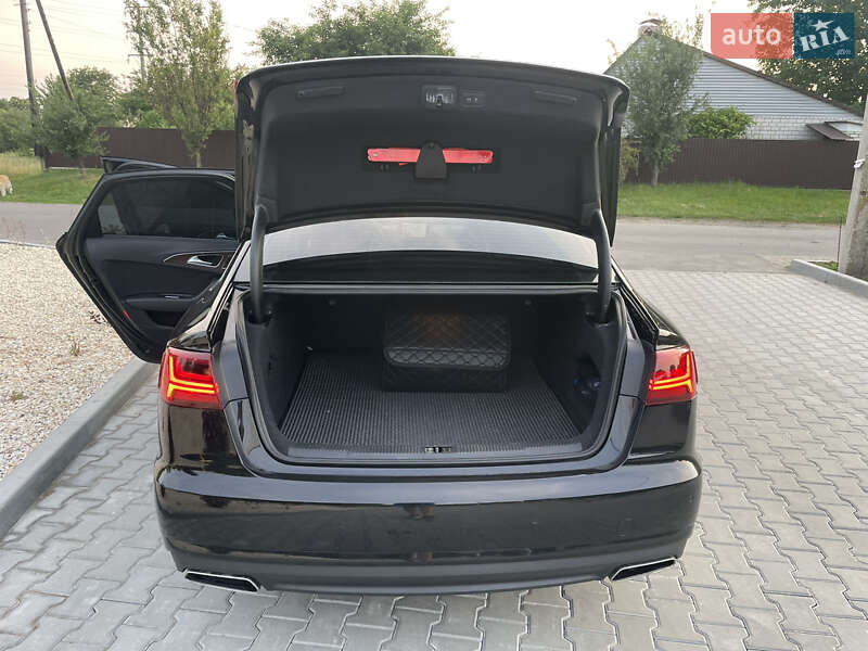 Седан Audi A6 2015 в Миргороде