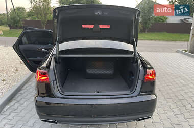 Седан Audi A6 2015 в 