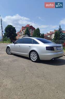 Седан Audi A6 2004 в 