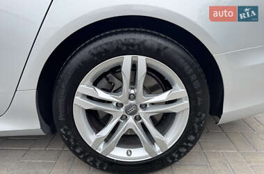 Седан Audi A6 2014 в 