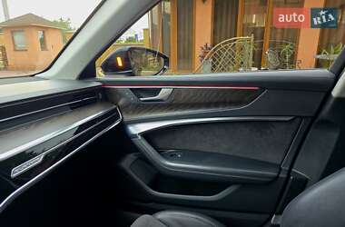 Седан Audi A6 2019 в 