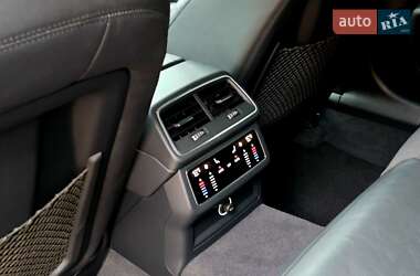 Седан Audi A6 2019 в 