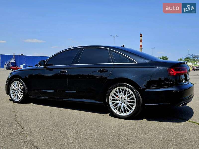 Седан Audi A6 2015 в Днепре