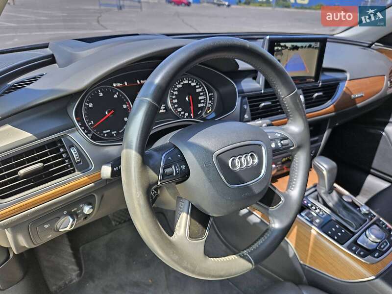 Седан Audi A6 2015 в Днепре