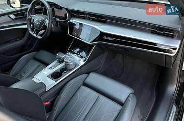 Седан Audi A6 2019 в 