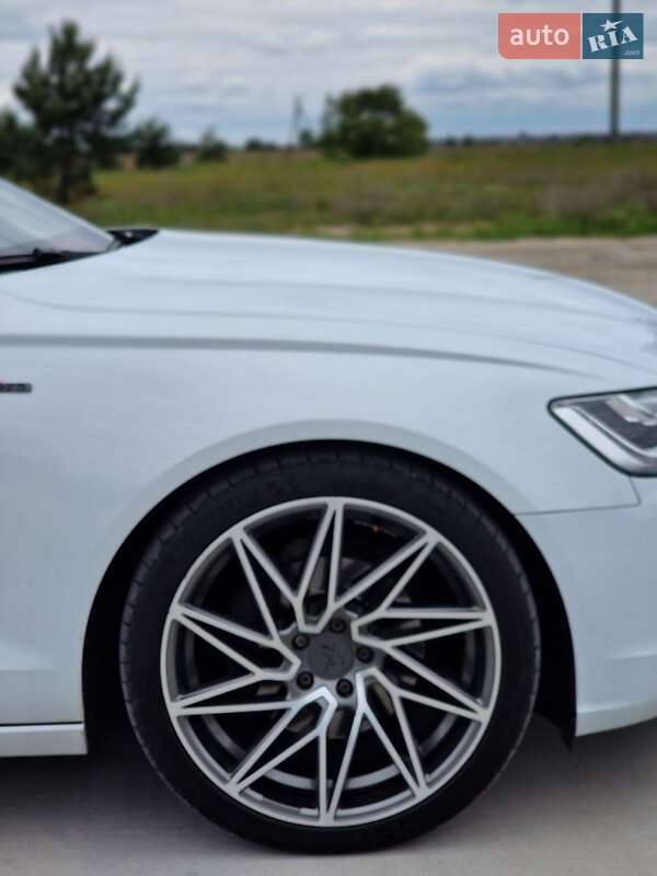 Універсал Audi A6 2012 в Камені-Каширському