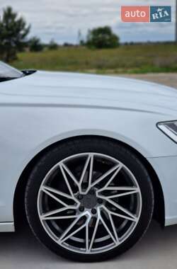 Универсал Audi A6 2012 в 