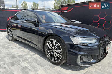 Седан Audi A6 2018 в 