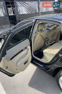 Седан Audi A6 2006 в 