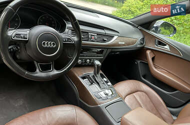 Седан Audi A6 2015 в 
