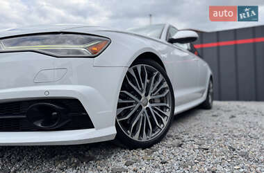 Седан Audi A6 2015 в 