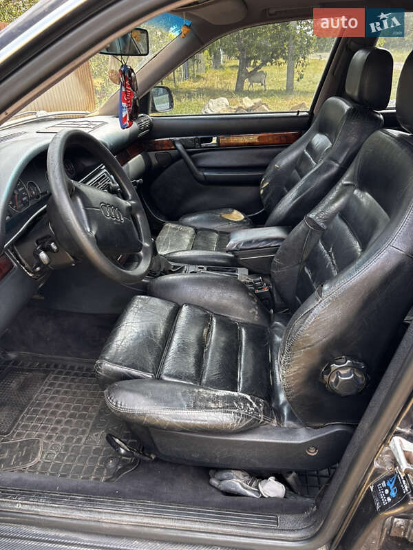 Седан Audi A6 1995 в Славгороді