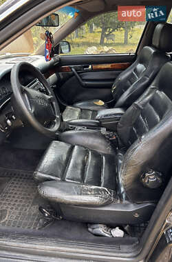 Седан Audi A6 1995 в 