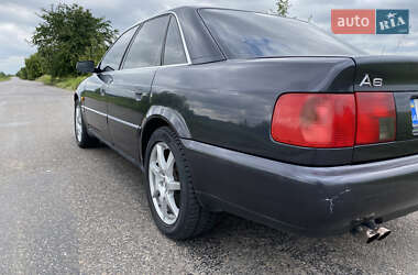 Седан Audi A6 1995 в 