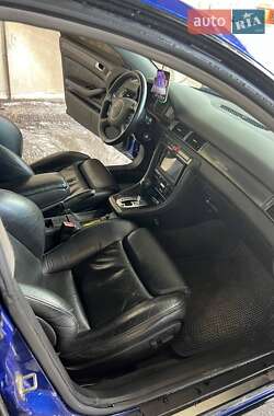 Седан Audi A6 2002 в 