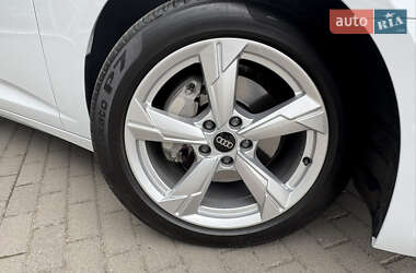 Седан Audi A6 2023 в 