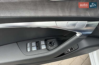 Седан Audi A6 2023 в 